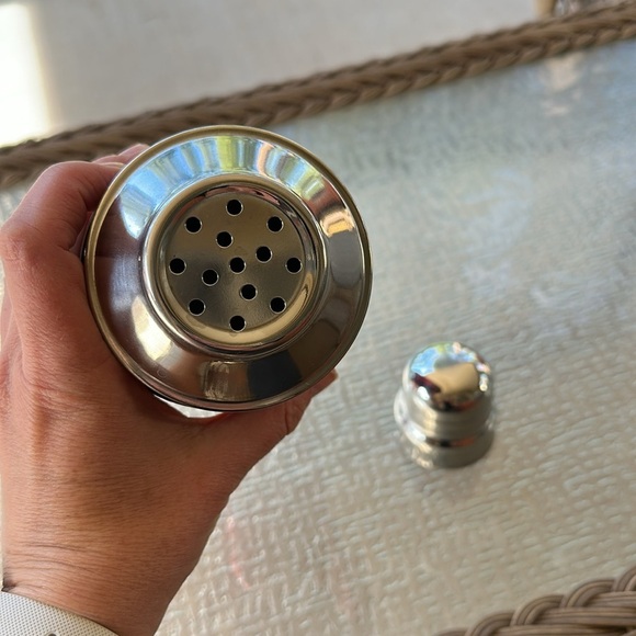 Stainless Steel Red Cocktail Shaker - Picture 6 of 7